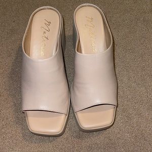 Matisse Beige heeled Sandal